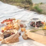 summer picnic with wine; low alcohol wine