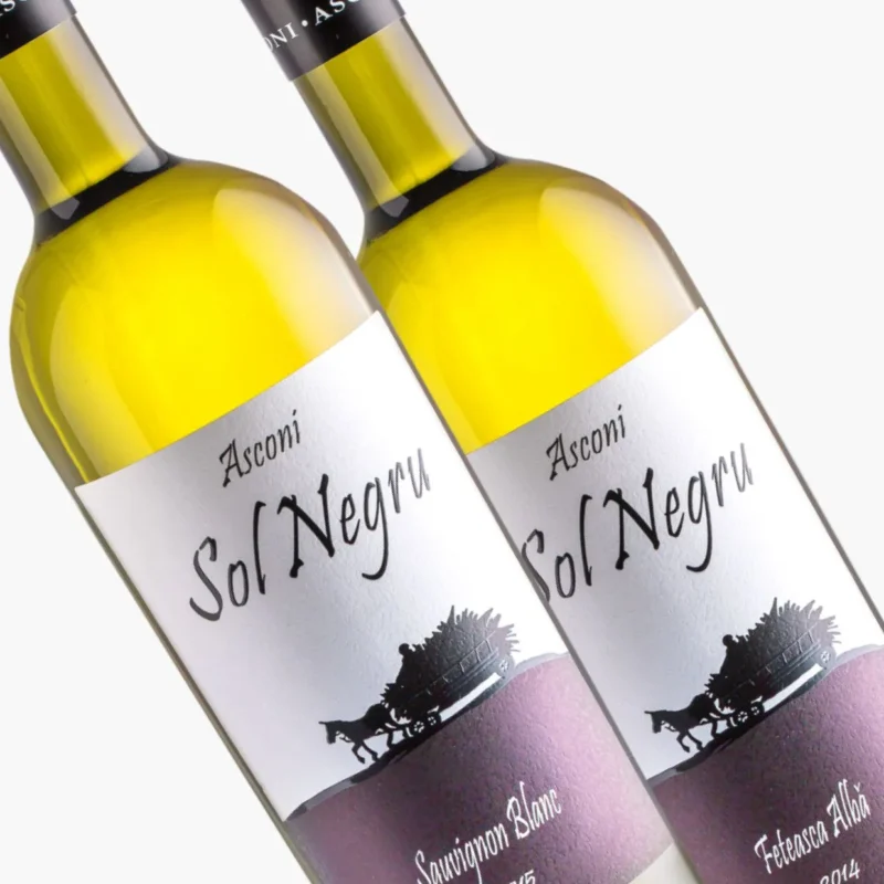 feteasca alba 2014 sol negru and sauvignon blanc 2015 sol negru; 6-bottle wine pack; labels close up