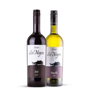 feteasca alba 2014 sol negru and merlot 2009 sol negru; 6-bottle wine pack