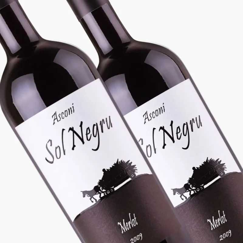 merlot 2009 sol negru; 12-bottle wine pack; labels close up